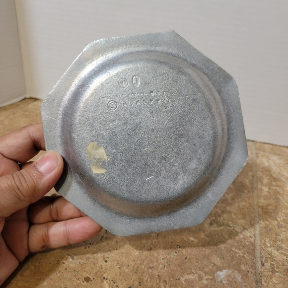 Vintage Wilton Armentale Pewter Octogon Trinket Dish 1972 - Picture 2 of 5